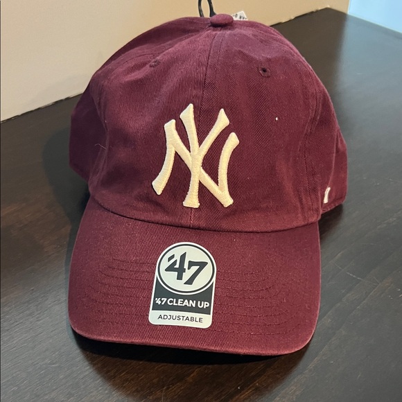 NWT * 47 Maroon Baseball Cap with Cream NY Logo main image 4